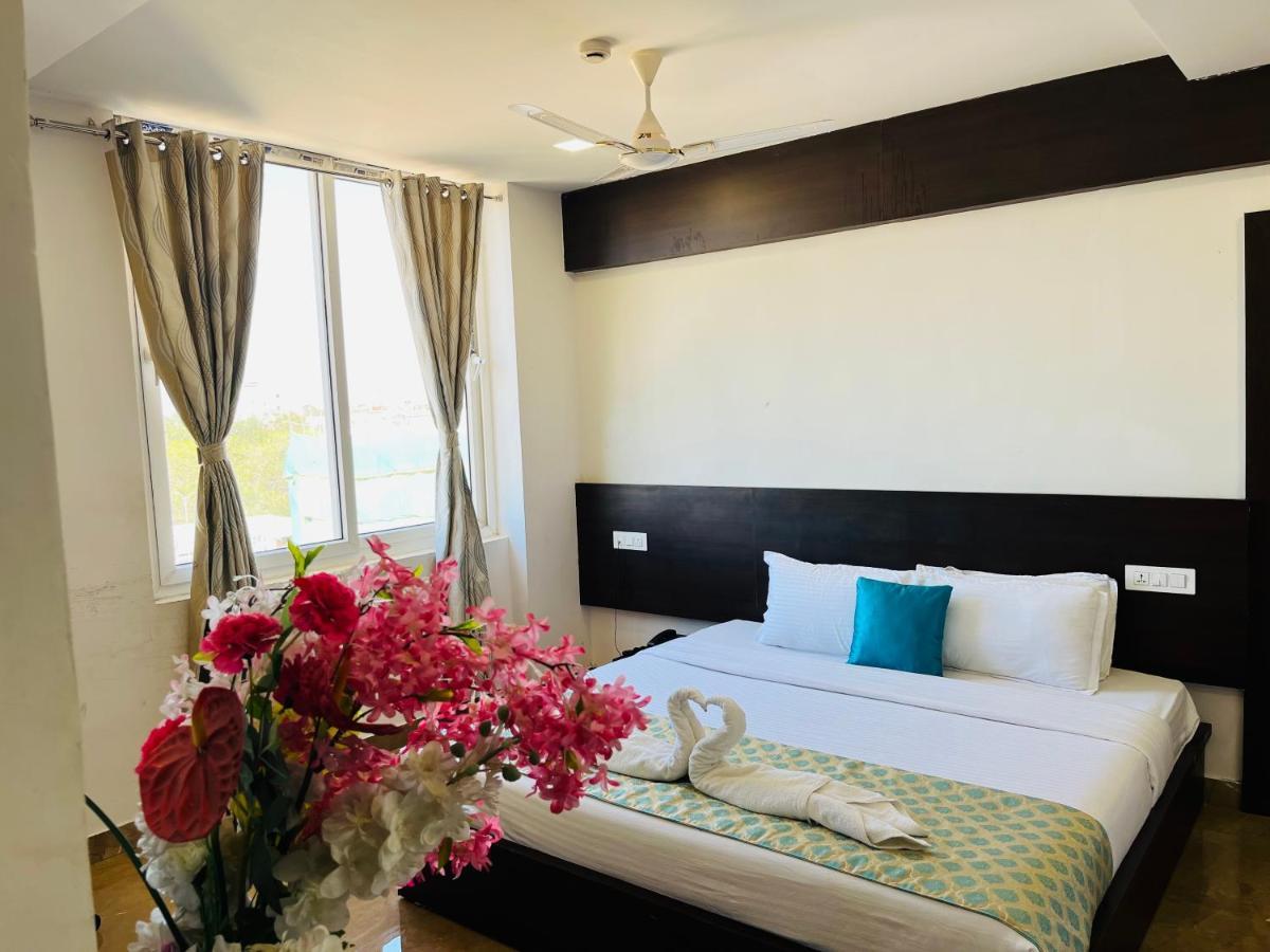 Hotel Elite By Signature Group Hyderabad Exterior foto