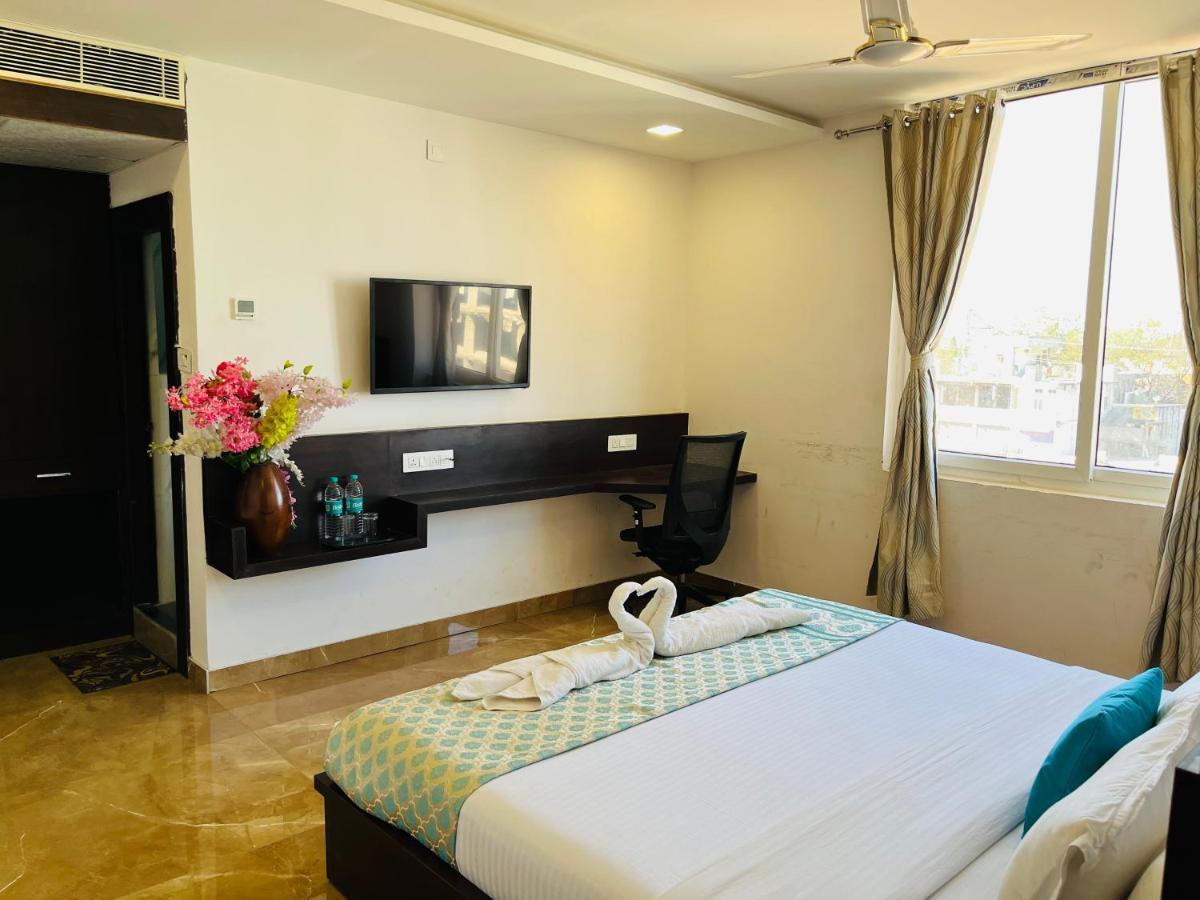 Hotel Elite By Signature Group Hyderabad Exterior foto